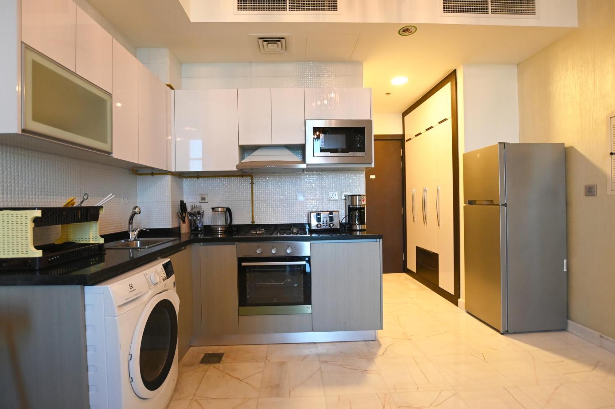 Apartment Brown Stone - Bayz & Burj Khalifa View *